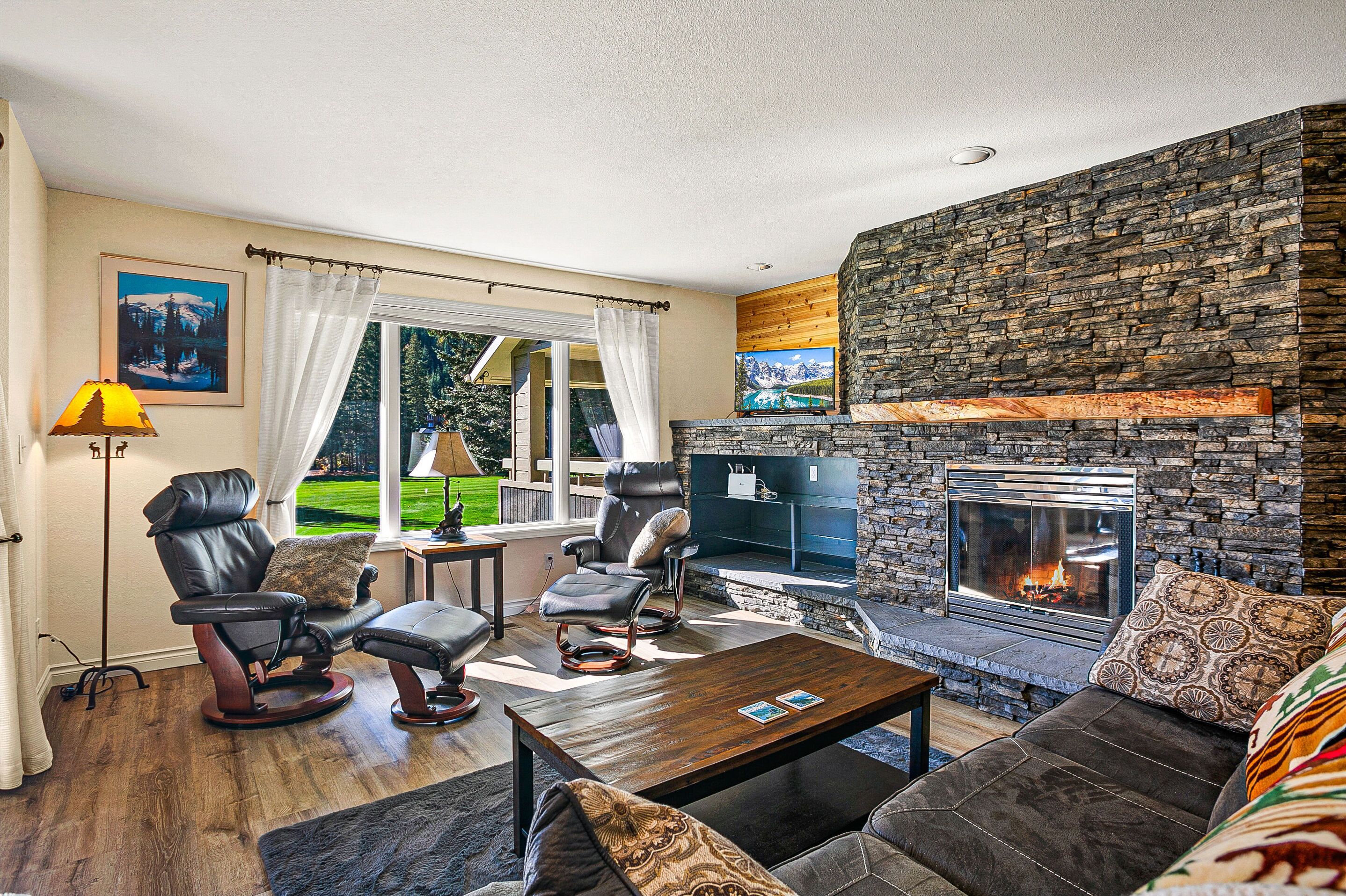Tenpeak Condo at Kahler Mountain Club