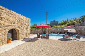 Piscine extérieure