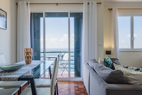 Sea View - By Wehost