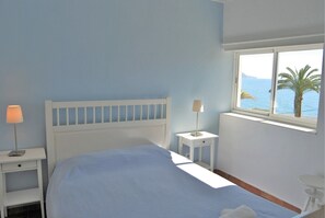 3 bedrooms, iron/ironing board, free WiFi, bed sheets - Carabeo 24 Apartment by Casasol (Nerja)