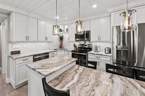 Newly Renovated Dockside 2 bed, 2 bath at Sanibel Moorings #1311
