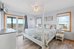 7 bedrooms, free WiFi, bed sheets, wheelchair access