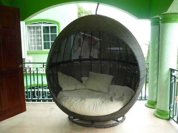 Comfort Room | Terrace/patio