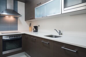 Fridge, microwave, oven, dishwasher