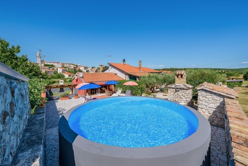 Apartment Milena with pool in  Visnjan, Istria
