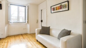 TV - Castelo Stylish Flat (C24) (Lisboa ciudad)