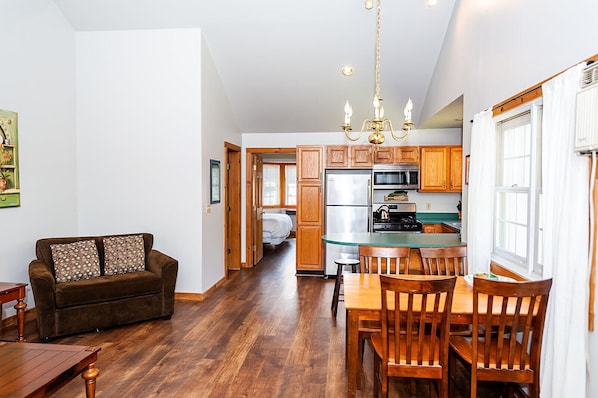 Interior - Stowe Village 1 Br Condo - Cozy Condo (Stowe)