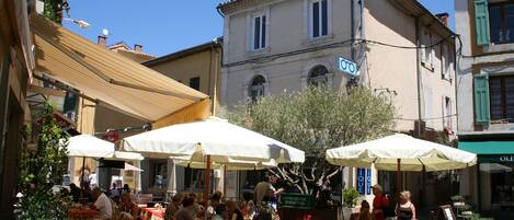 Ristorazione all'aperto