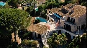 Exterior - Large sea-view villa with 3 independent apartments (Mandelieu-la-Napoule)