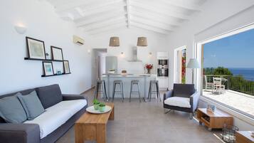 TV, DVD player, stereo