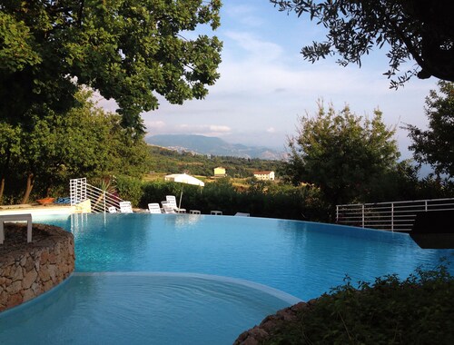 VILLA VIRGINIA N. 12 with LARGE COMMUNAL SWIMMING POOL - 1 Km from the beach