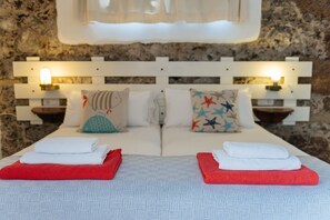 1 bedroom, in-room safe, iron/ironing board, free WiFi