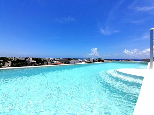 Alberca al aire libre 