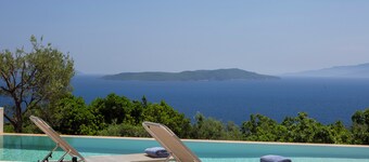 Villa Nisi schitterend uitzicht op zee zwembad WIFI overflow