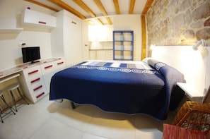 3 habitaciones, wifi gratis y ropa de cama 