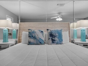 3 bedrooms, desk, iron/ironing board, free WiFi - Close to Pool and Tennis Courts, 3 Bedroom, Free Beach Service (Miramar Beach)