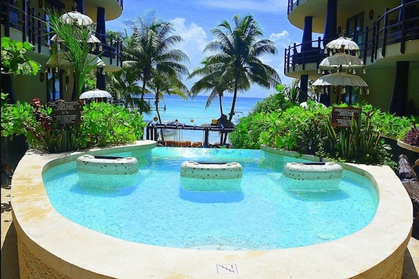 Use of 2 Heated Pools - the only Heated in Playa