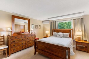 2 soverom, strykejern/-brett, wi-fi (inkludert) og sengetøy