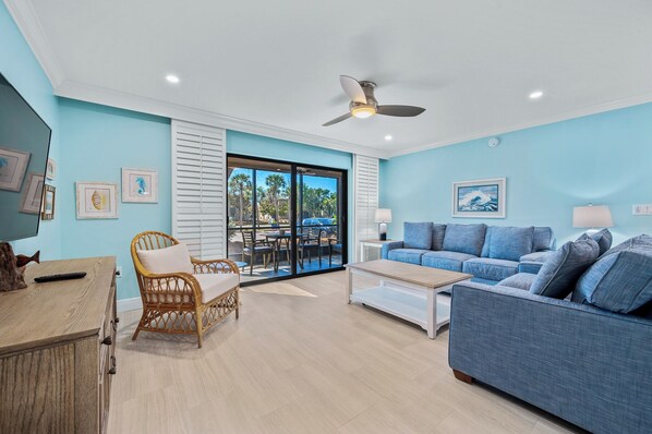 TV, DVD player - Newly Renovated Dockside 2 bed, 2 bath at Sanibel Moorings #1611 (Sanibel)