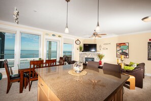 Smart TV, fireplace, DVD player, books