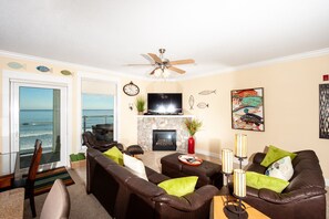 Smart TV, fireplace, DVD player, books