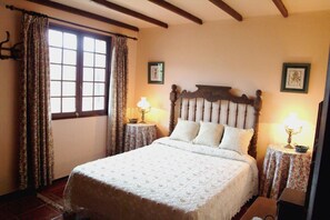 3 chambres, accès Internet, draps fournis