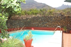 Pool - Charming Holiday Cottage El Pedregal with Private Pool in Tranquil Vin (El Pedregal)