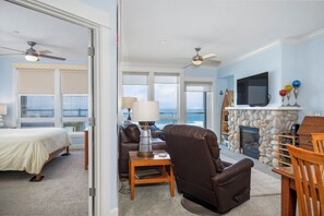 2 soverom, strykejern/-brett, wi-fi (inkludert) og sengetøy