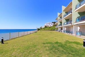 Property grounds - Family Holiday with spectacular sea views · UHC ARINSAL (Salou)
