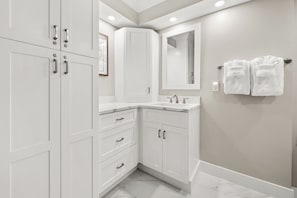 Hair dryer - Newly Renovated Partial Beach View 3 bed, 2 bath at Sanibel Moorings #531 (Sanibel)