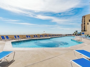 Piscine couverte