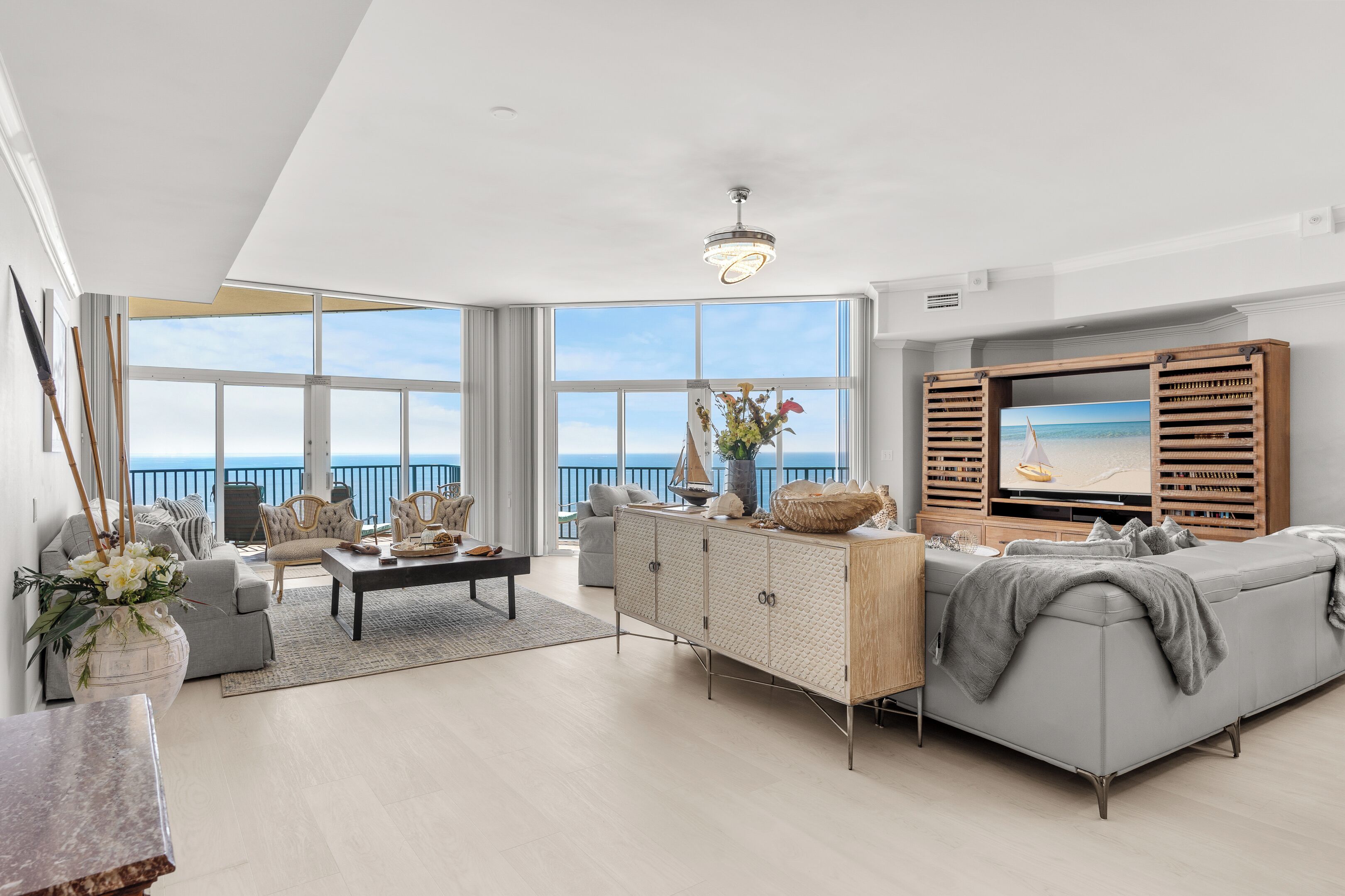 Smart TV y reproductor de DVD 