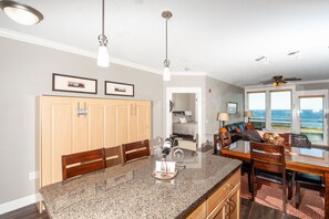 2 soverom, strykejern/-brett, wi-fi (inkludert) og sengetøy