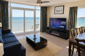 Flat-screen TV - Beachfront 2-bedroom condo steps to Myrtle Beach Boardwalk (Myrtle Beach)