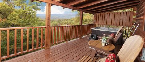 Tina de hidromasaje al aire libre