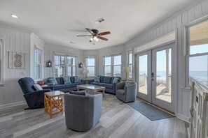 Fernseher, DVD-Player