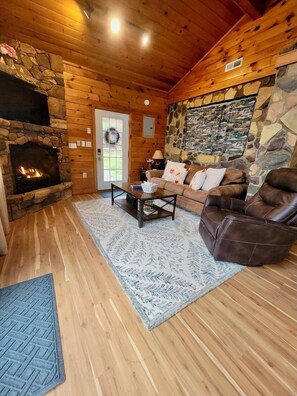 Smart TV, fireplace, DVD player, books