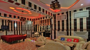 5 bars/lounges - Almaz Guest House (Dushanbe)