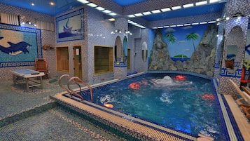 Piscine couverte