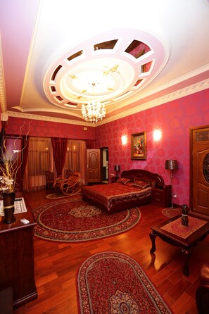 Bureau, accès au Wi-Fi (inclus)