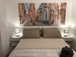 3 Schlafzimmer, BĂŒgeleisen/BĂŒgelbrett, kostenloses WLAN, BettwĂ€sche