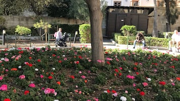 Enceinte de lâhĂ©bergement