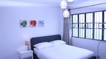 2 bedrooms, WiFi, bed sheets