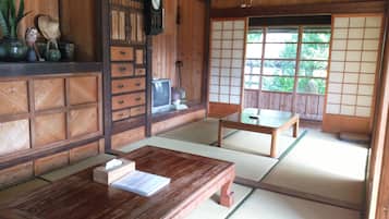 Old Okinawa Style House | Living room | Flat-screen TV