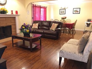 Smart TV, DVD player