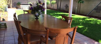 Gemütliches Haus, 1 Meile nach Disneyland, Platz für 3 Familien oder 11 Gäste