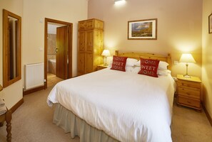 1 bedroom, iron/ironing board, WiFi - Hindburn -  a cottage that sleeps 2 guests  in 1 bedroom (Pickering)