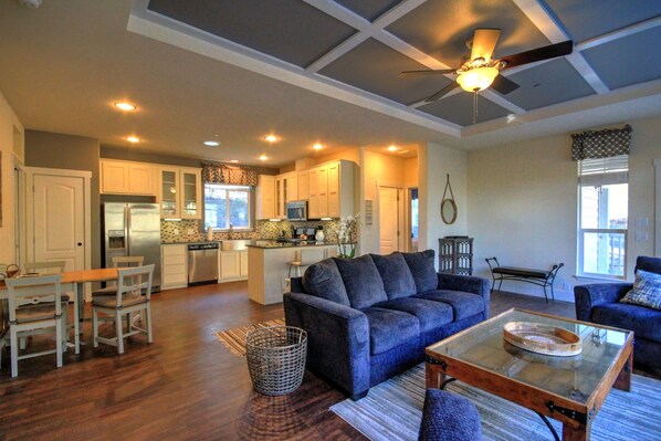 TV, DVD player, books, video library