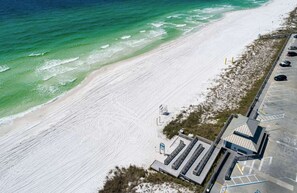 Vlak bij het strand