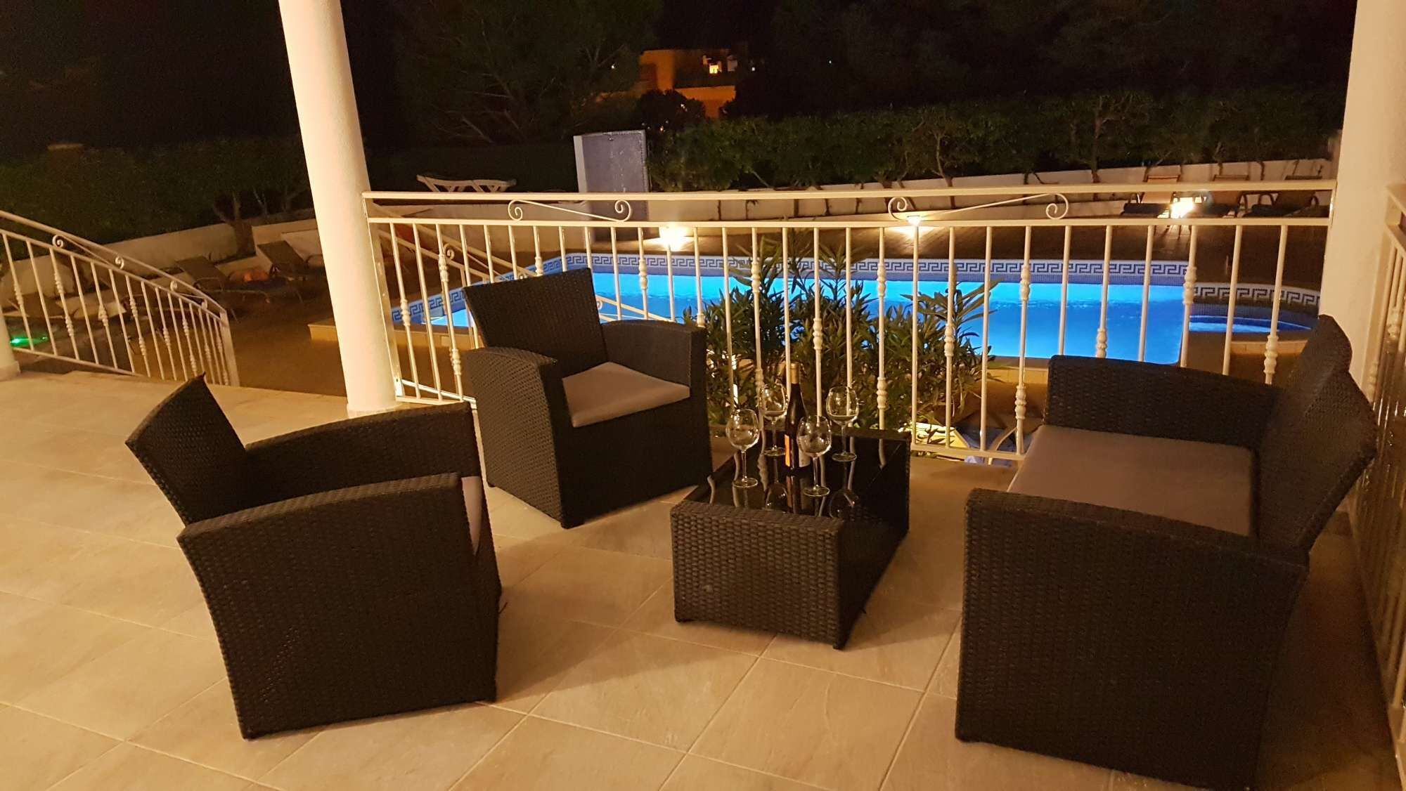 شرفة/رواق